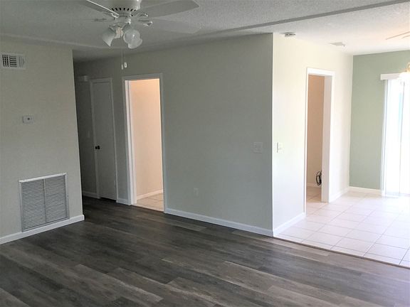 3rd image of 1459 Palmwood Dr
