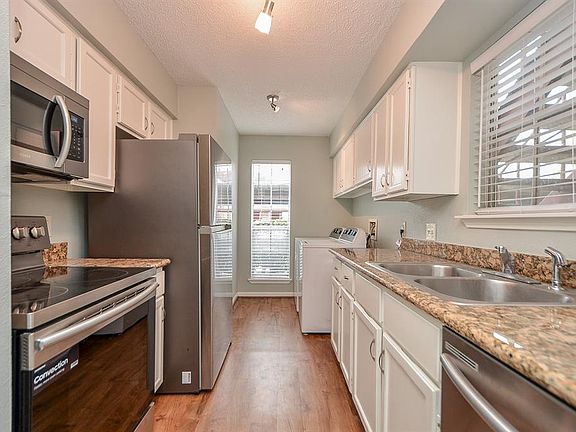 5th image of 2120 El Paseo St APT 1803
