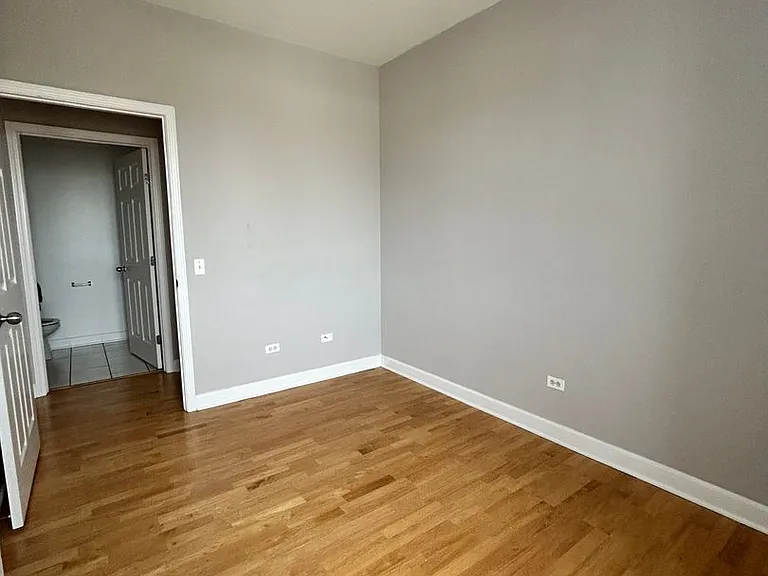 3575 S. Archer/ACE Capital LLC — Photo 8