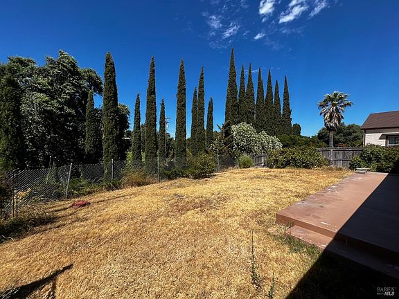 5th image of 100 Montezuma Hills Road