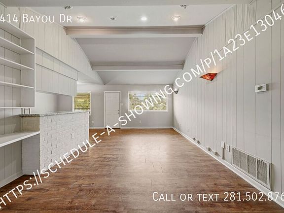 4th image of 2414 Bayou Dr