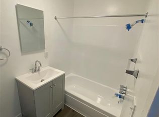 825 E 108th St APT 10, Los Angeles, CA 90059