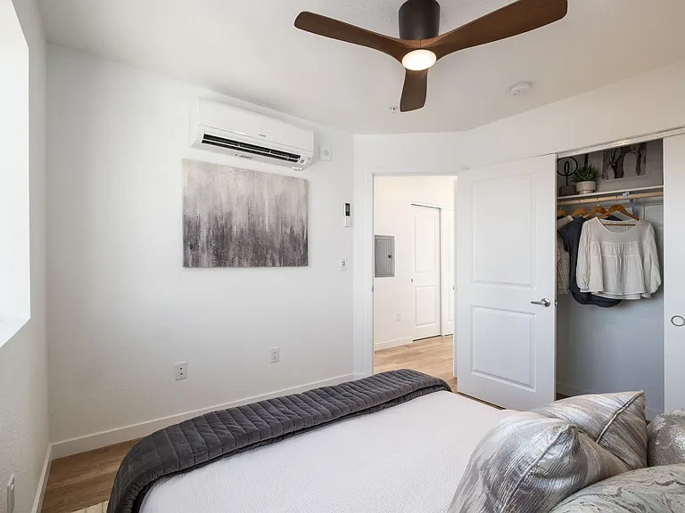 307 Pine St — Photo 10