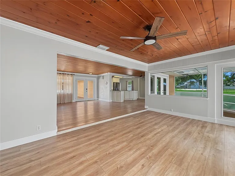125 Lake Roy Dr — Photo 13