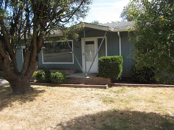 2nd image of 6007 NE 109th Ave