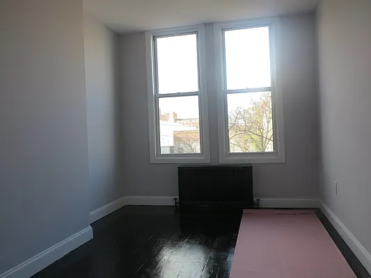 Rented by Target Realty Group | media 17