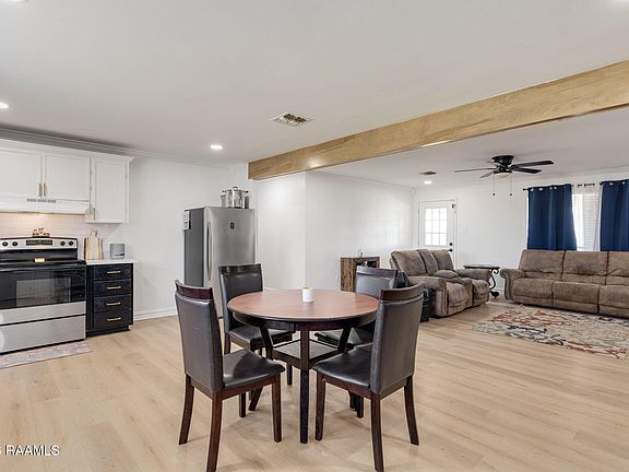 5th image of 2398 Doyle Melancon Rd