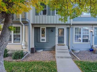 9733 W Cornell Pl, Lakewood, CO 80227