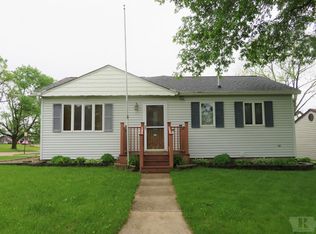 111 N 18th St, Marshalltown, IA 50158