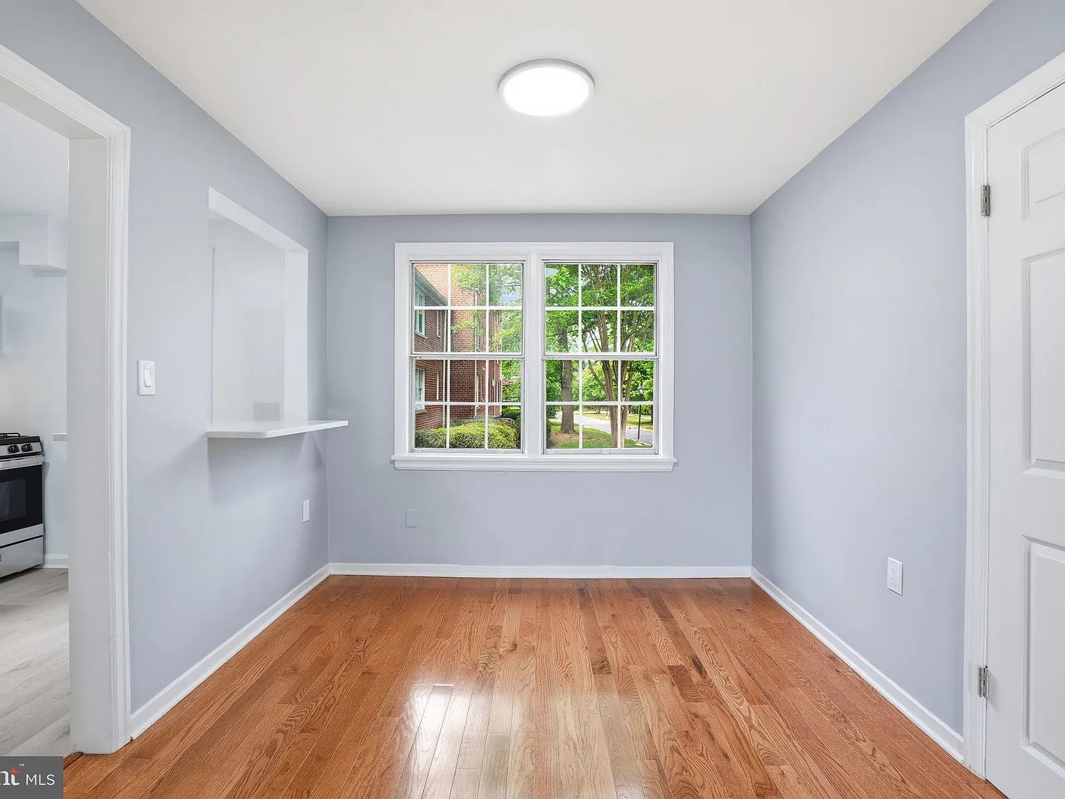 2 bed, 1.0 bath, 793 sqft, $2,250 — Photo 4