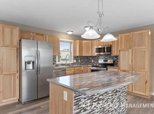 520 Crazy Horse St, Rapid City, SD 57701