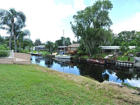 2nd image of 3109 S Canal Dr
