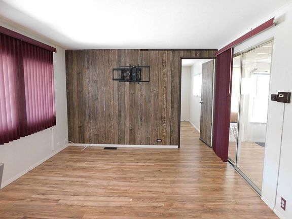 2nd image of 6403 Waikiki Dr #40