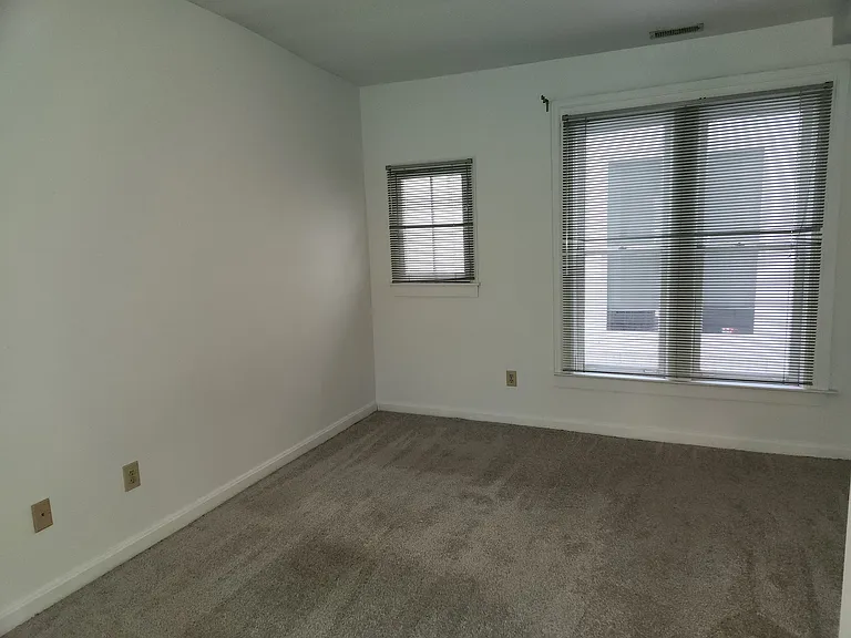 739 N High St #C — Photo 7