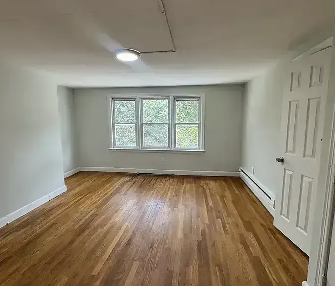 35 Goodyear St #1 — Photo 4