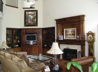 3209 Enchanted Oaks Cir, Corinth, TX 76210