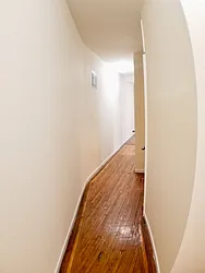 Rented by Roberto Guilbet, LREB