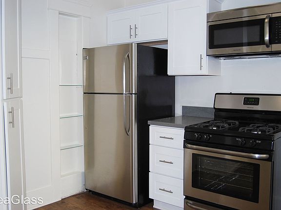 2nd image of 3817 E Livingston Dr APT 03