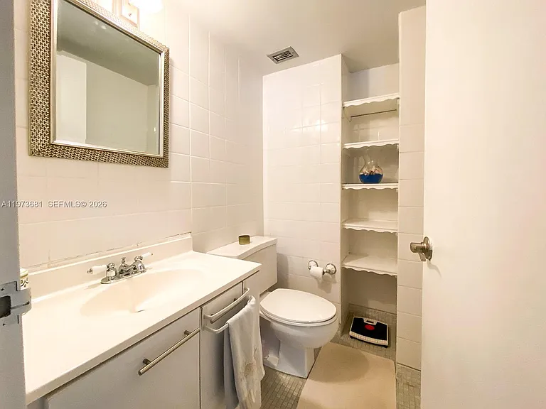 9225 Collins Ave #1010 — Photo 20