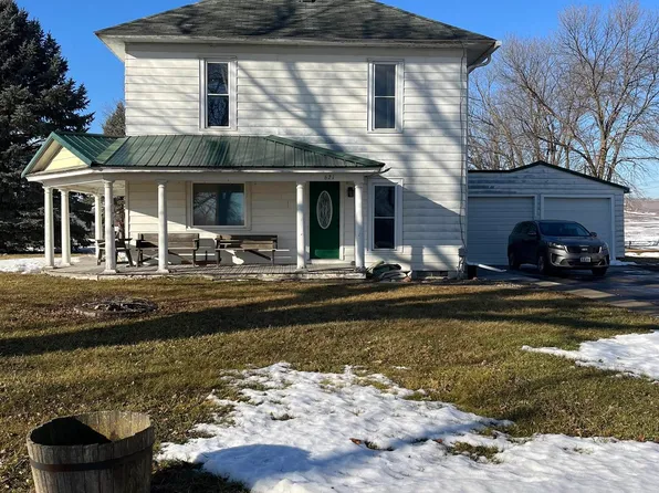 621 State St, Oto, IA 51044