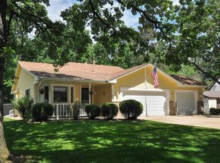 11225 Creek View Ln, Champlin, MN 55316