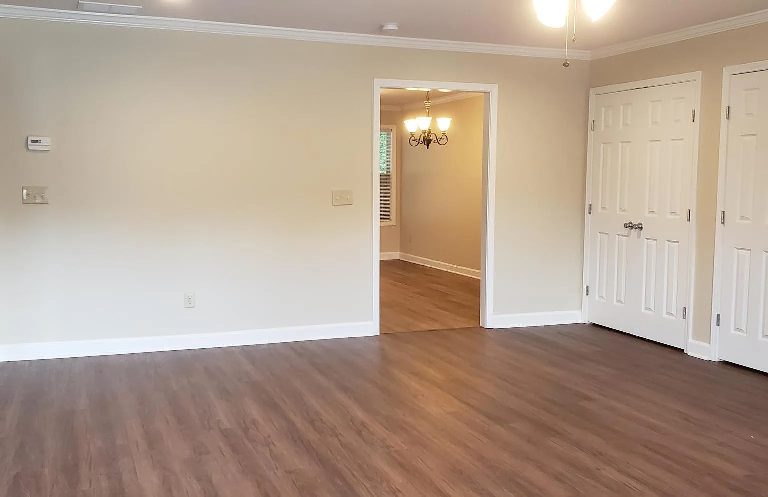 3 bed, 1550 sqft, $2,100 — Photo 4