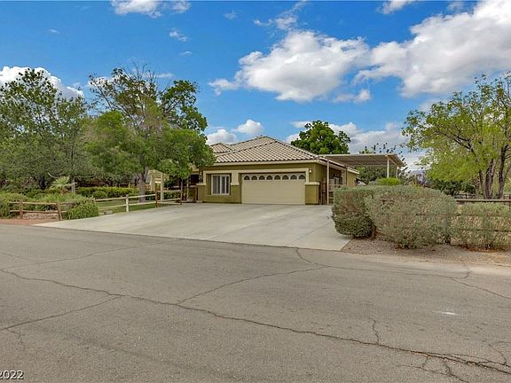 2nd image of 8085 N Tioga Way