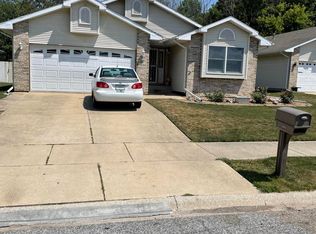 5694 Ardmore Ave, Portage, IN 46368