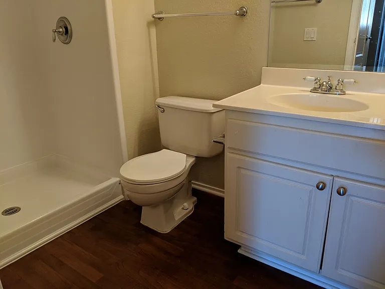 12063 Alta Carmel Ct — Photo 7
