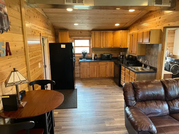 11372 360th St, McGregor, MN 55760