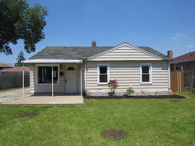 1st image of 220 Bernice Ave
