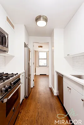 Rented by Mirador Real Estate | media 20