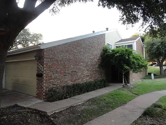 2nd image of 2717 Meadowstone Ct