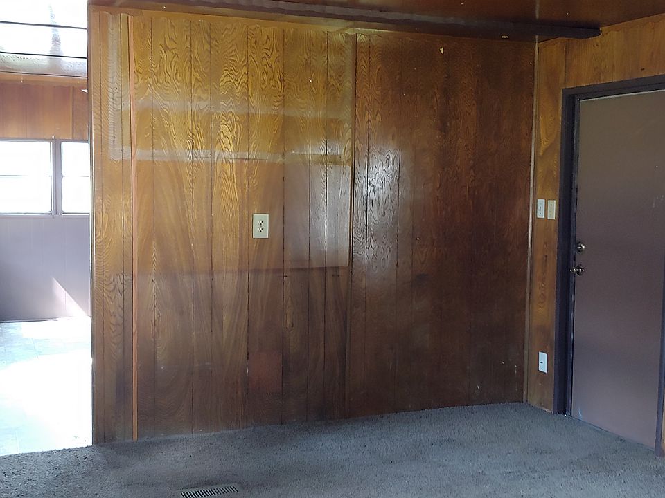 2nd image of 11500 Chicot Rd