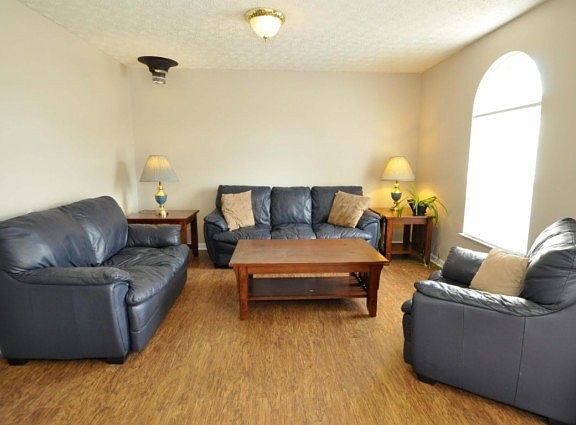 5th image of 6440 Sedgemere Ln