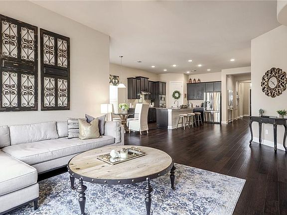 4th image of 2920 Santa Rosita Dr