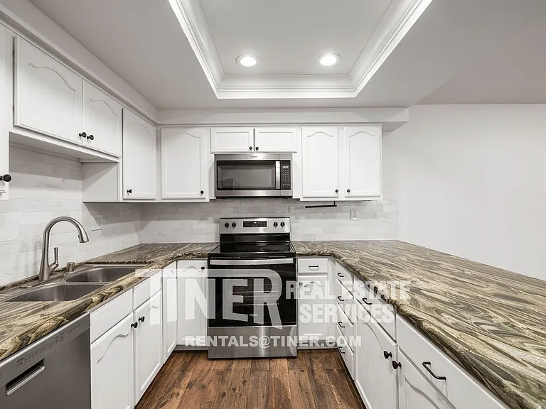 7586 Waterwillow Dr — Photo 13