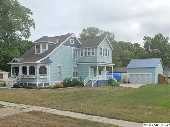 200 12th St S, Northwood, IA 50459