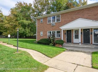 48 King James Ln, Atlantic Highlands, NJ 07716