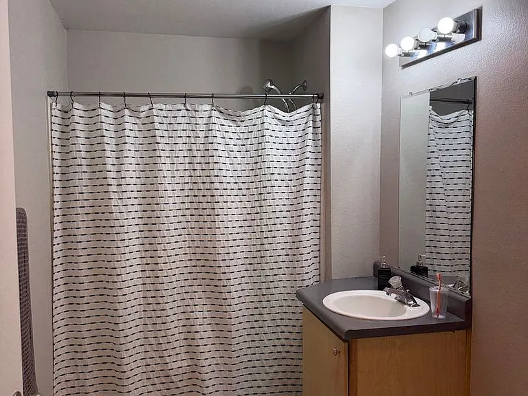 16932 SE Powell Blvd #52 — Photo 17