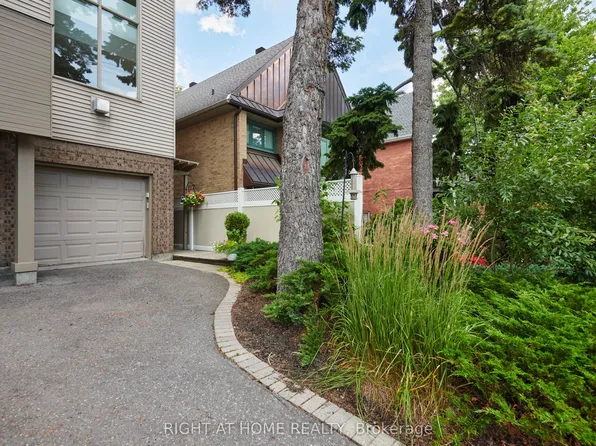 239 A Sunnyside Ave, Ottawa, ON K1S 0R4