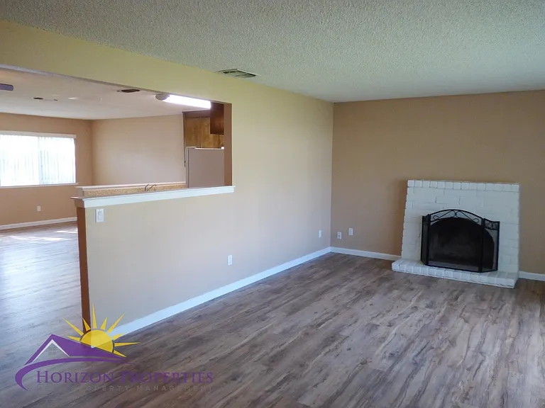 7928 Garry Oak Dr — Photo 7