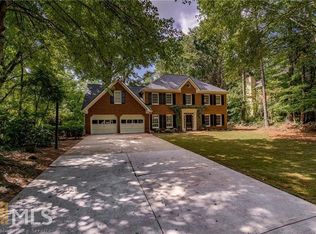 4600 Gilhams Rd NE, Roswell, GA 30075