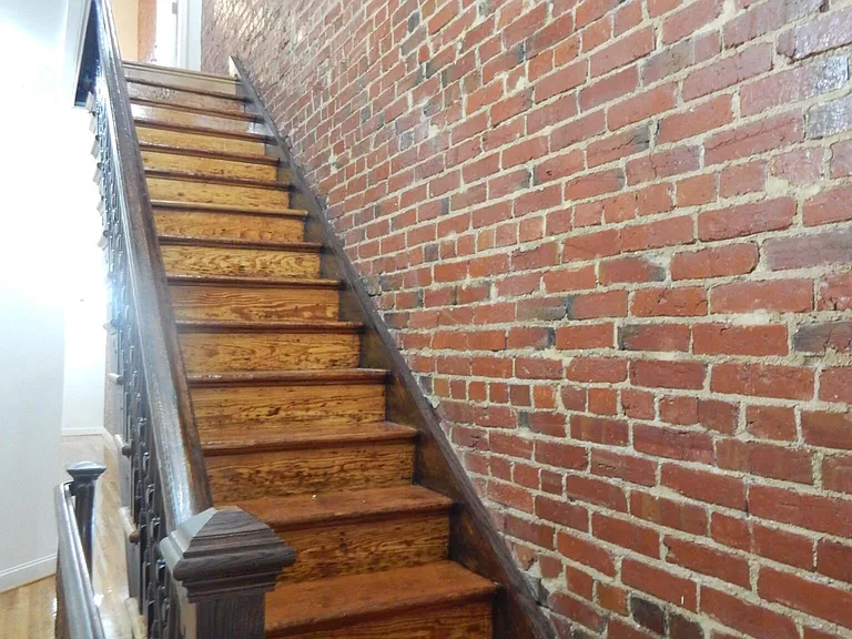 1918 17th St NW #4 — Photo 10