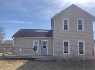 529 E Wall St, Morrison, IL 61270