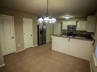 3902 SW Gibson Ave, Bentonville, AR 72712