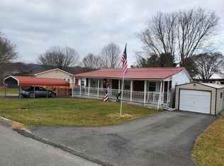 113 Holly Hill Dr, Lester, WV