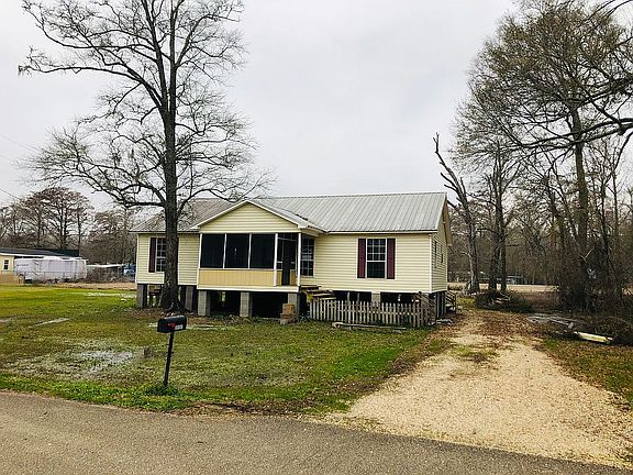 5th image of 22137 Chinquapin Ave