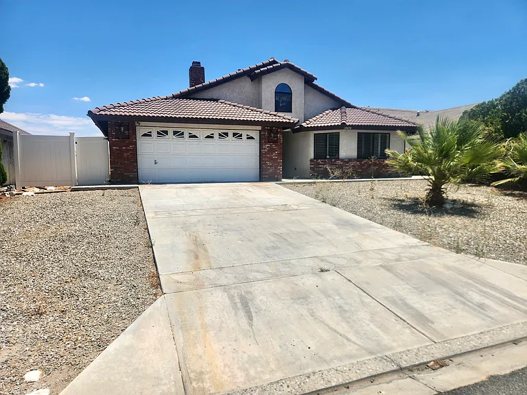 13425 Hidden Valley Rd — Photo 6