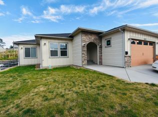 624 Ravine Dr, Sunnyside, WA 98944